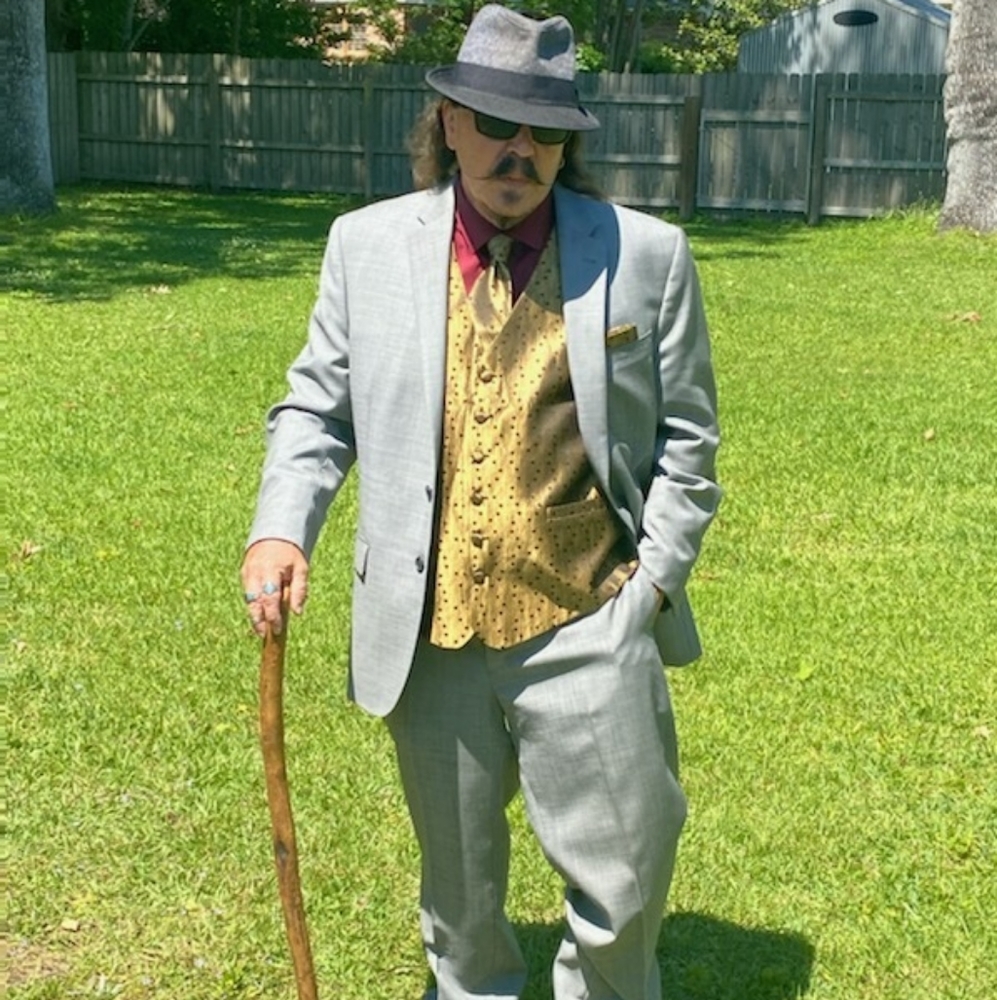 Meet your Posher, Daniel